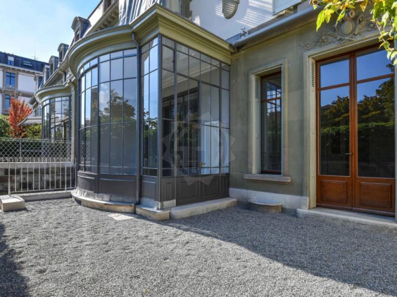 579m² ufficio