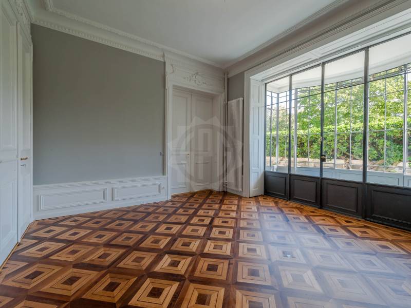 579m² ufficio
