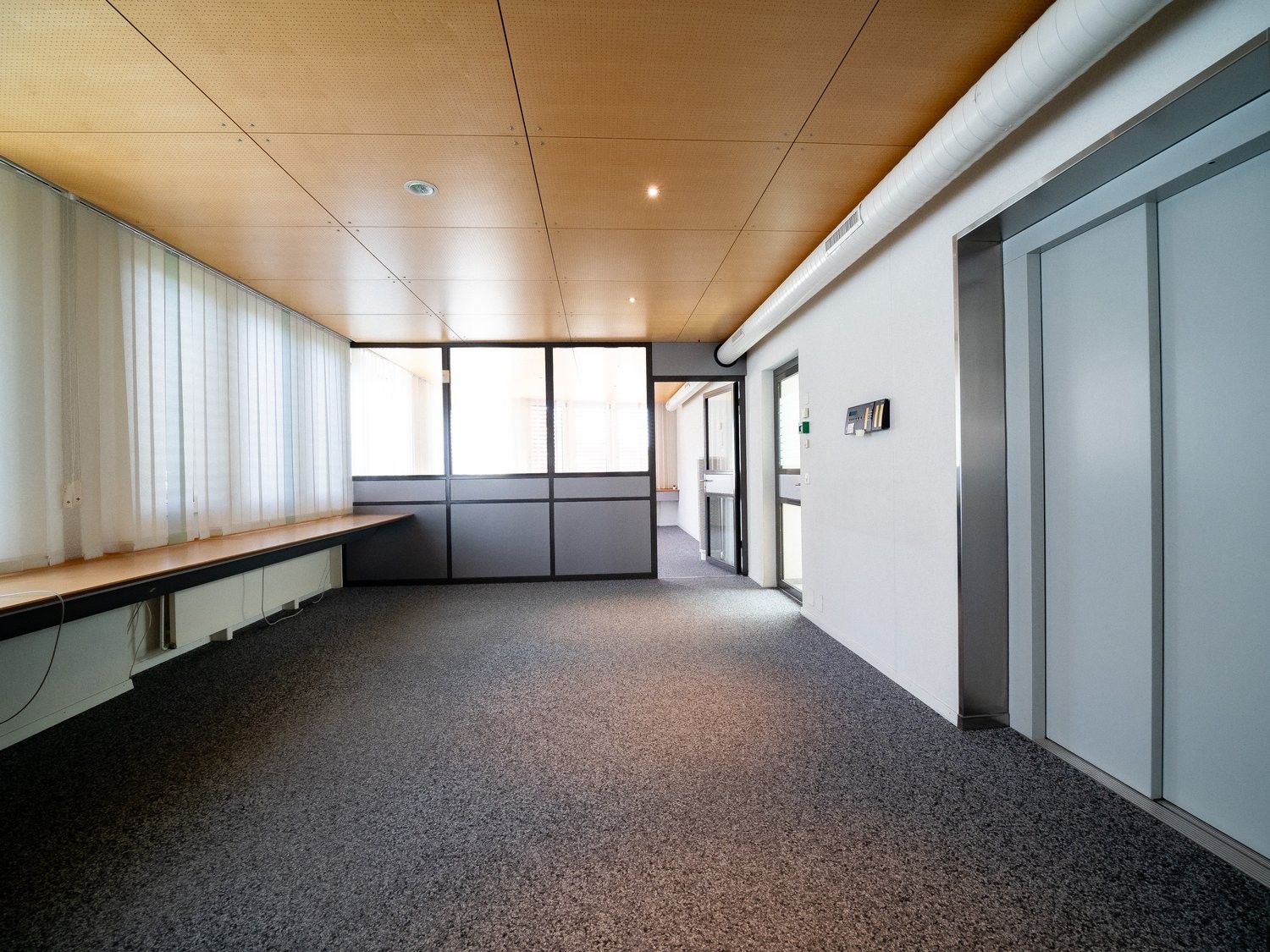 Magasin de 380m²