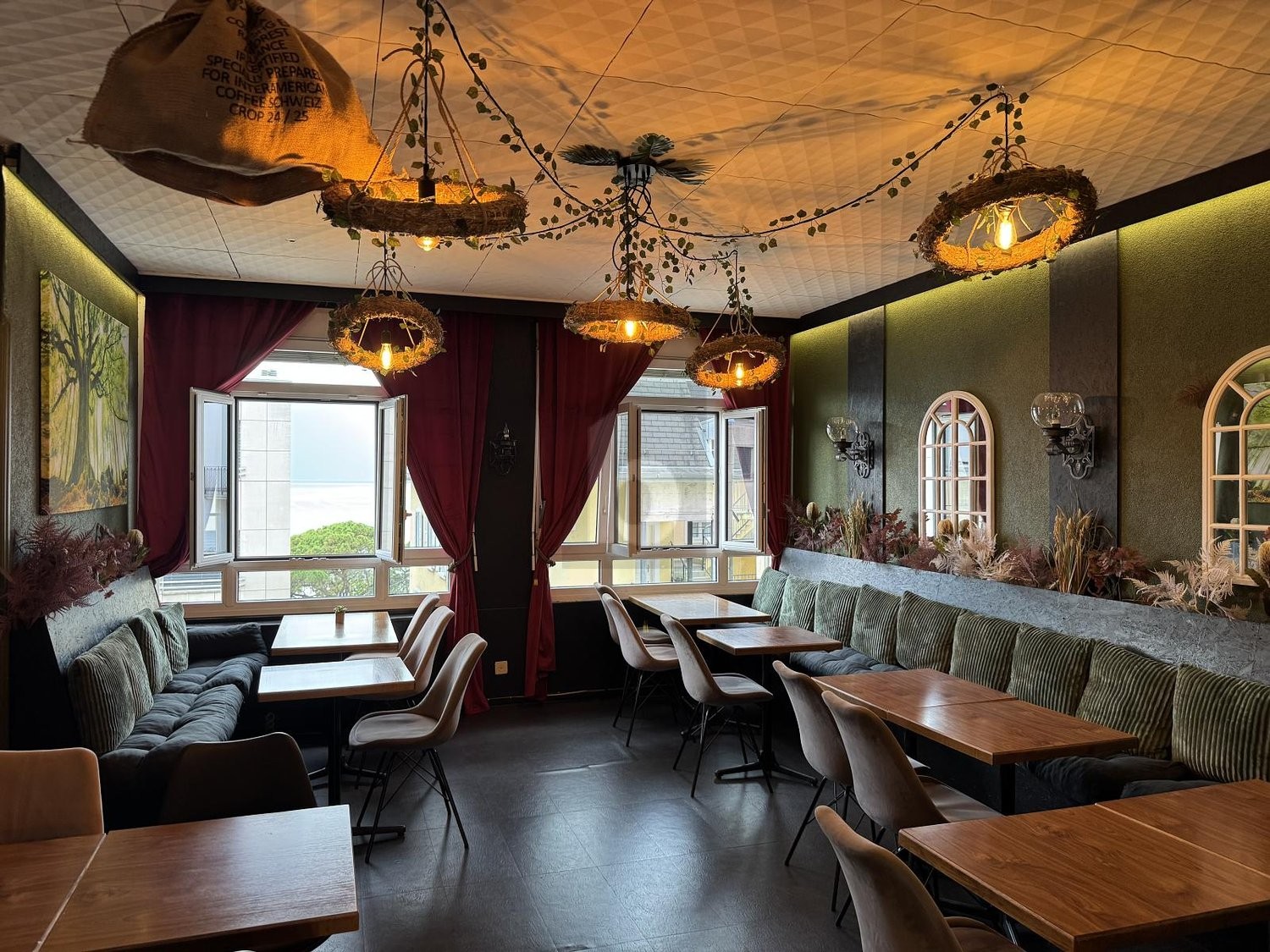 Ristorante di 80m²
