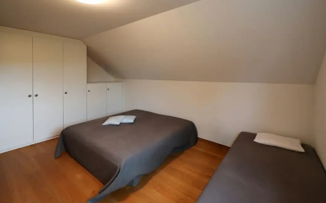 Camera in un appartamento condiviso, foto 4 di 8