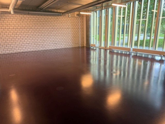 133m² commerciale