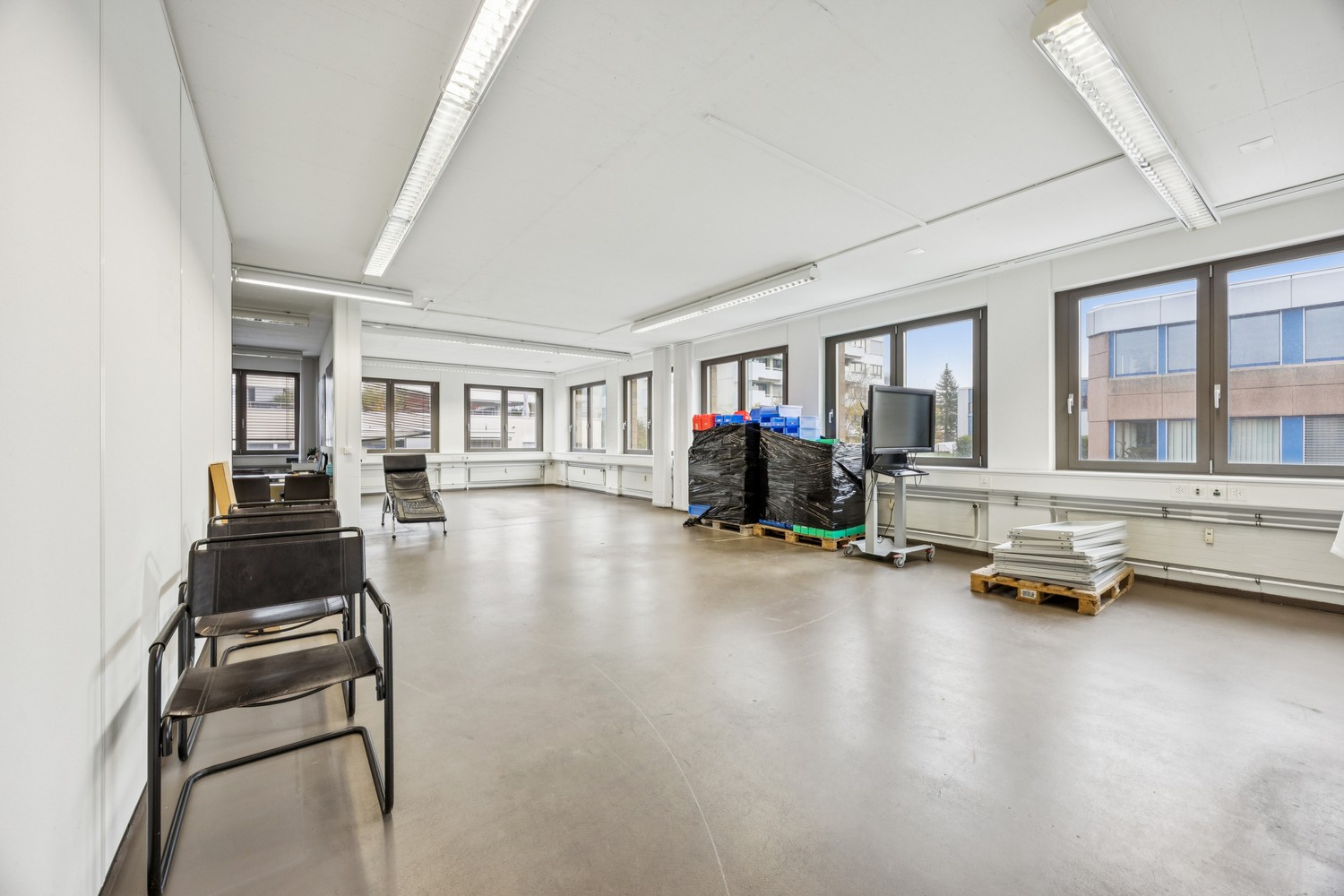 269m² commerciale