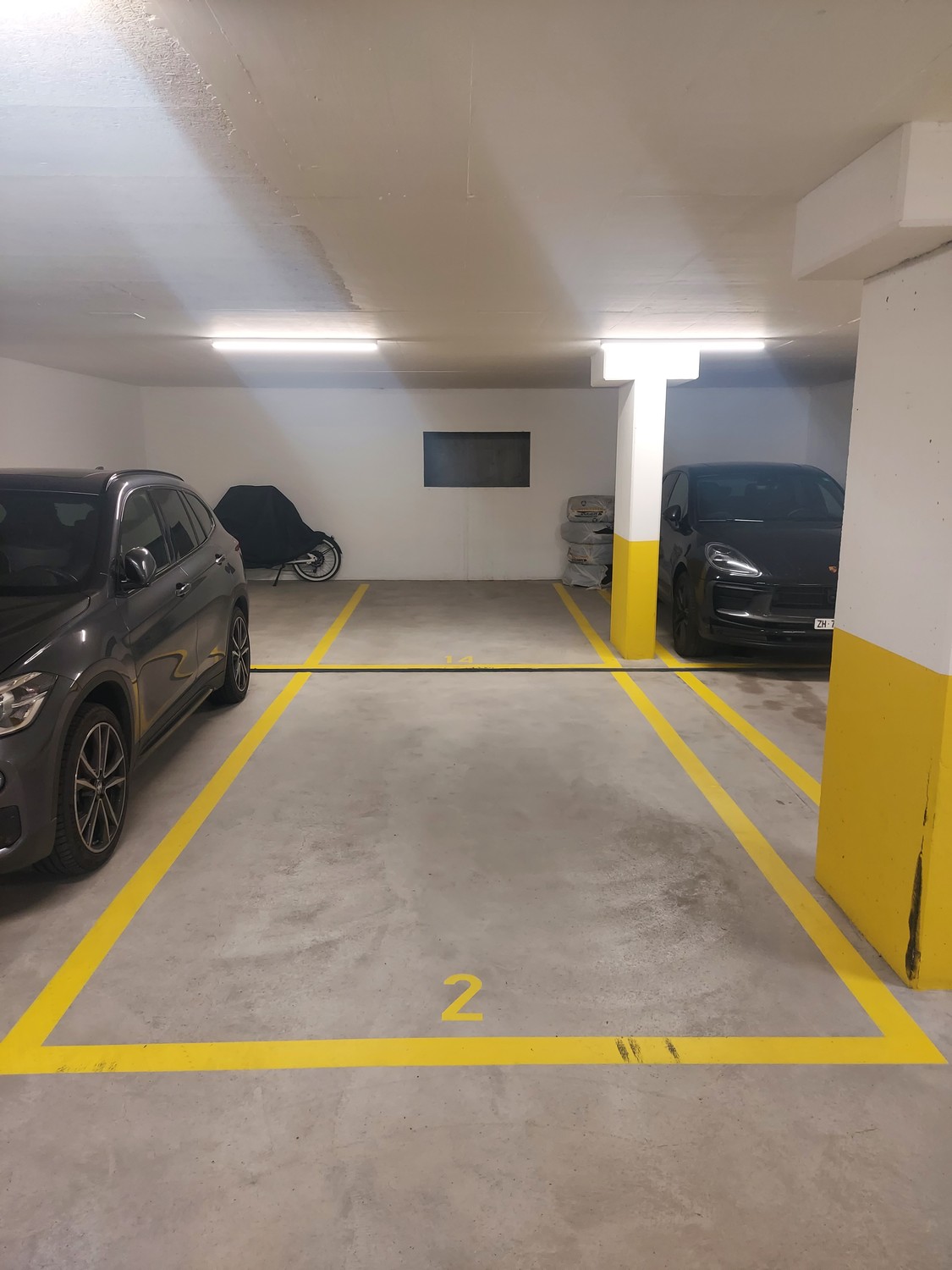Posto auto sotterraneo, foto 1 di 2