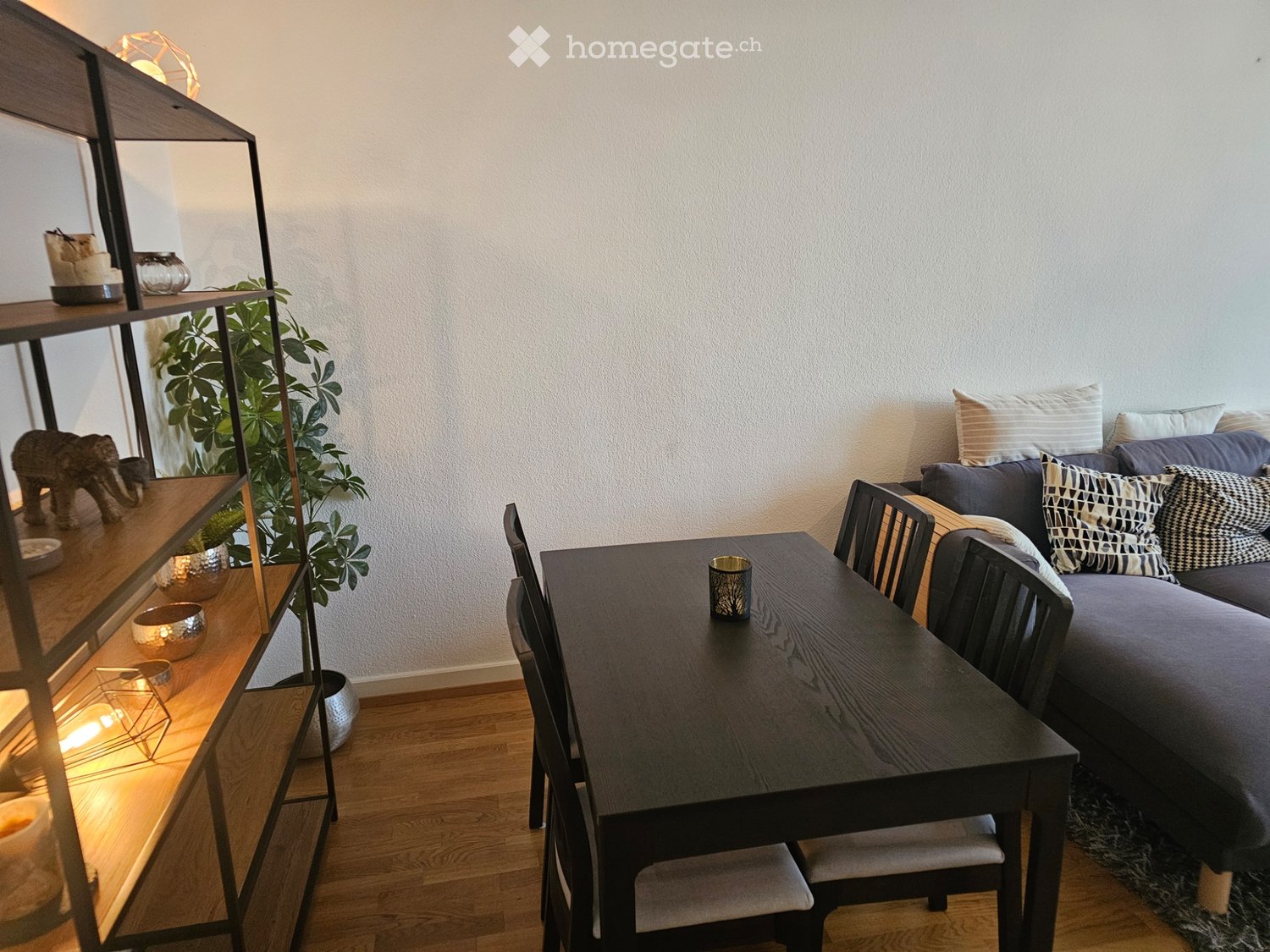 Appartamento di 2 ½ locali, foto 1 di 3