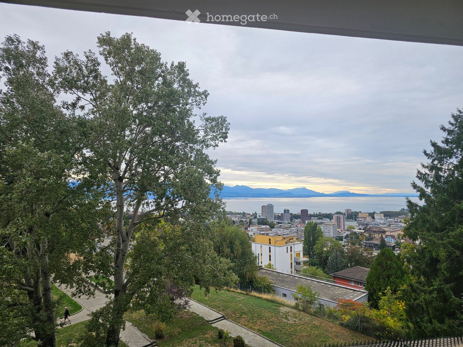Appartamento di 2 ½ locali, foto 2 di 3