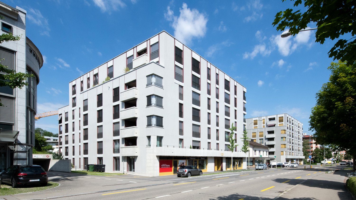 64m² commerciale