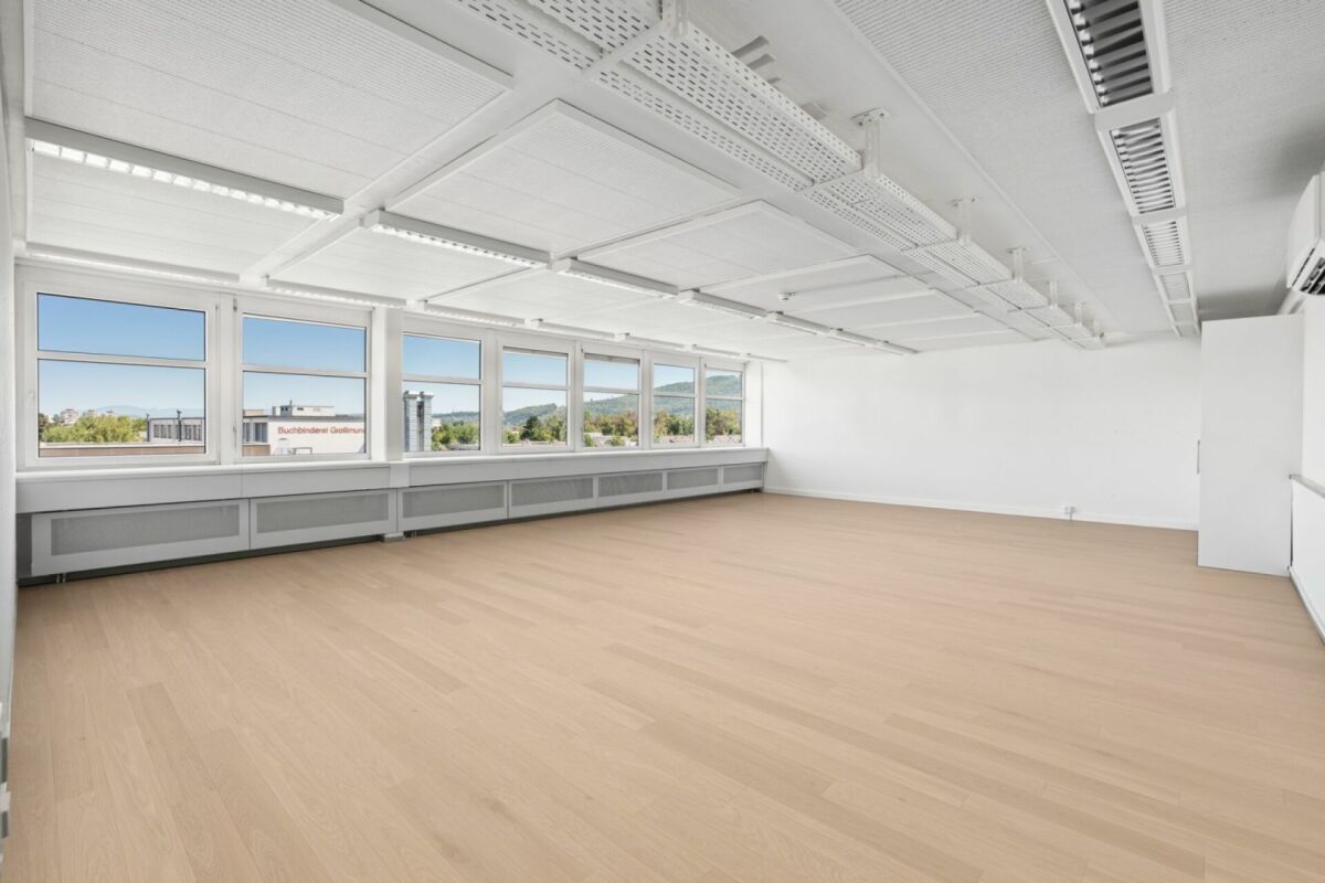 190m² commerciale
