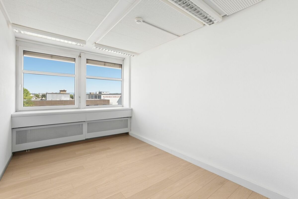 190m² commerciale