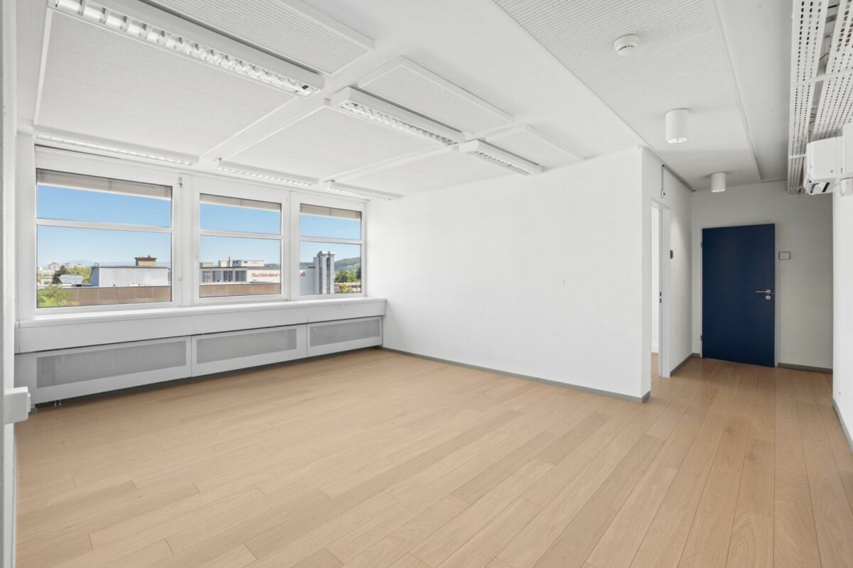 190m² commerciale