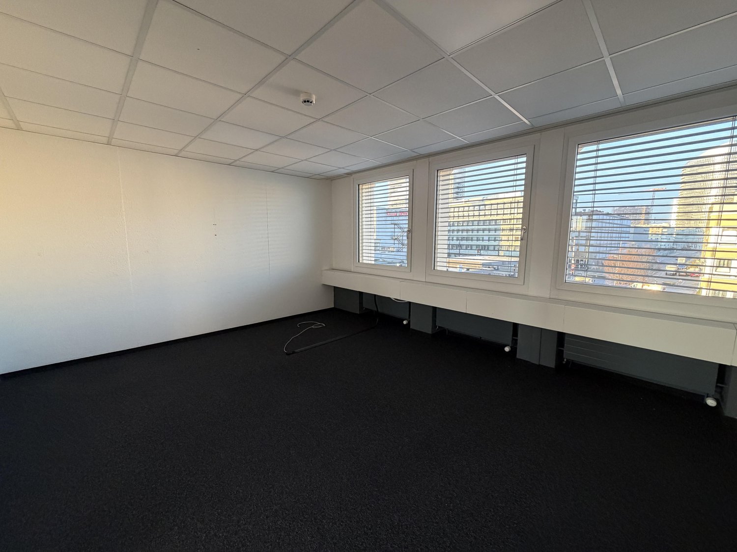 236m² ufficio