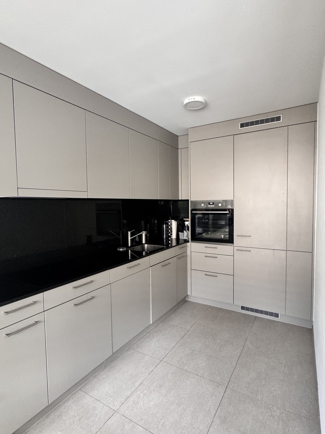 Appartamento di 2 ½ locali, foto 1 di 6