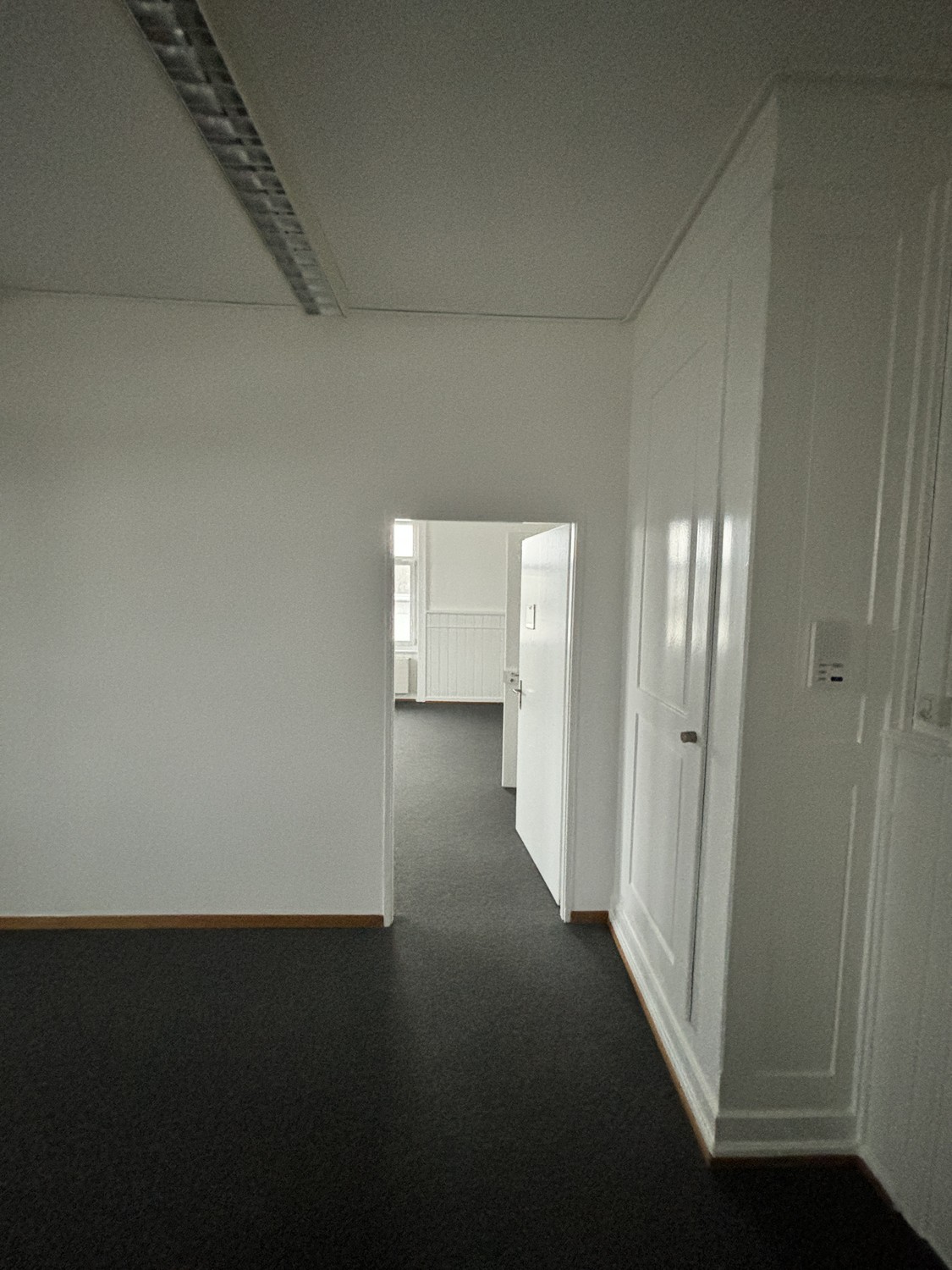 5 rooms apartment
