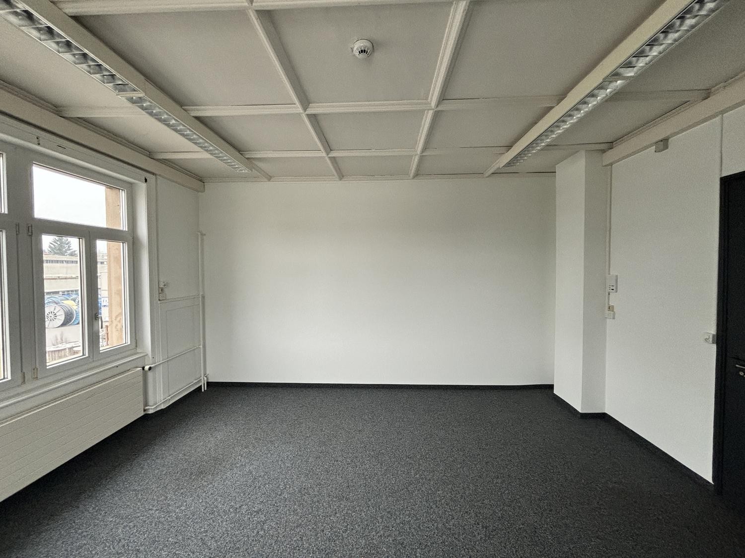 5 rooms apartment