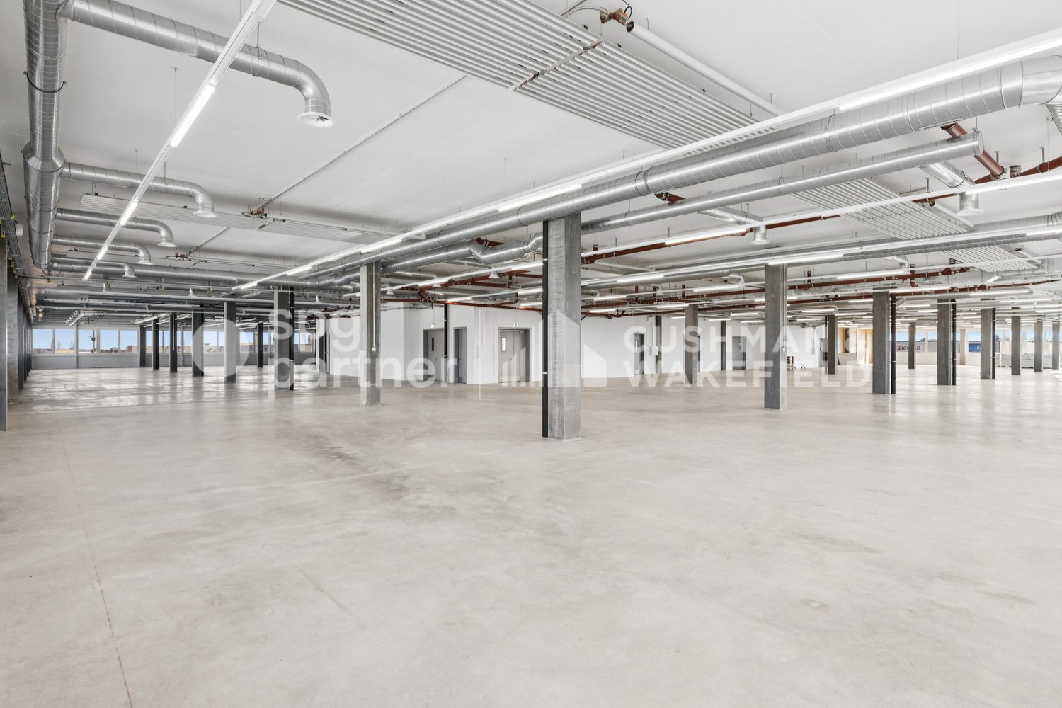3200m² commerciale