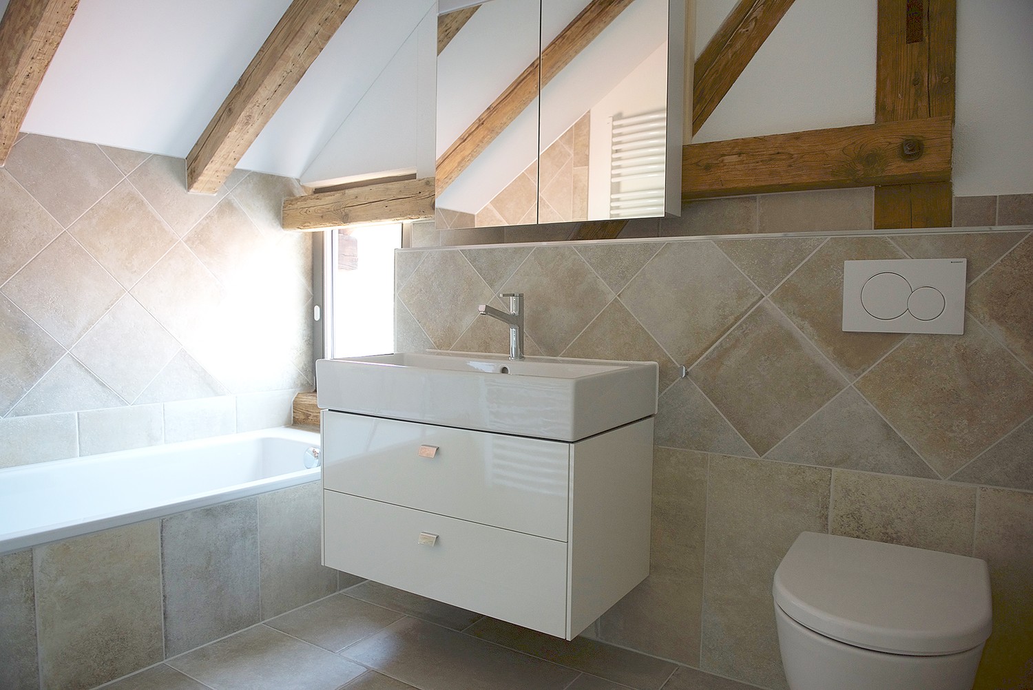 appartamento mansardato di 4 ½ locali, foto 6 di 7