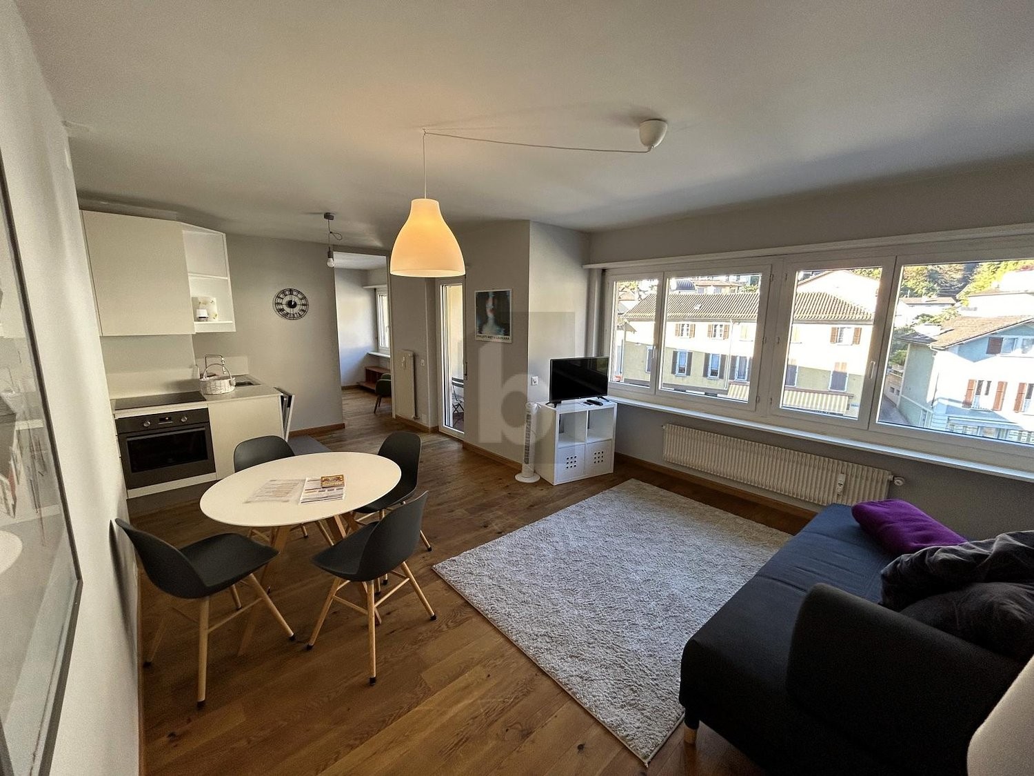 Möblierte 2 ½ Zimmer Wohnung
