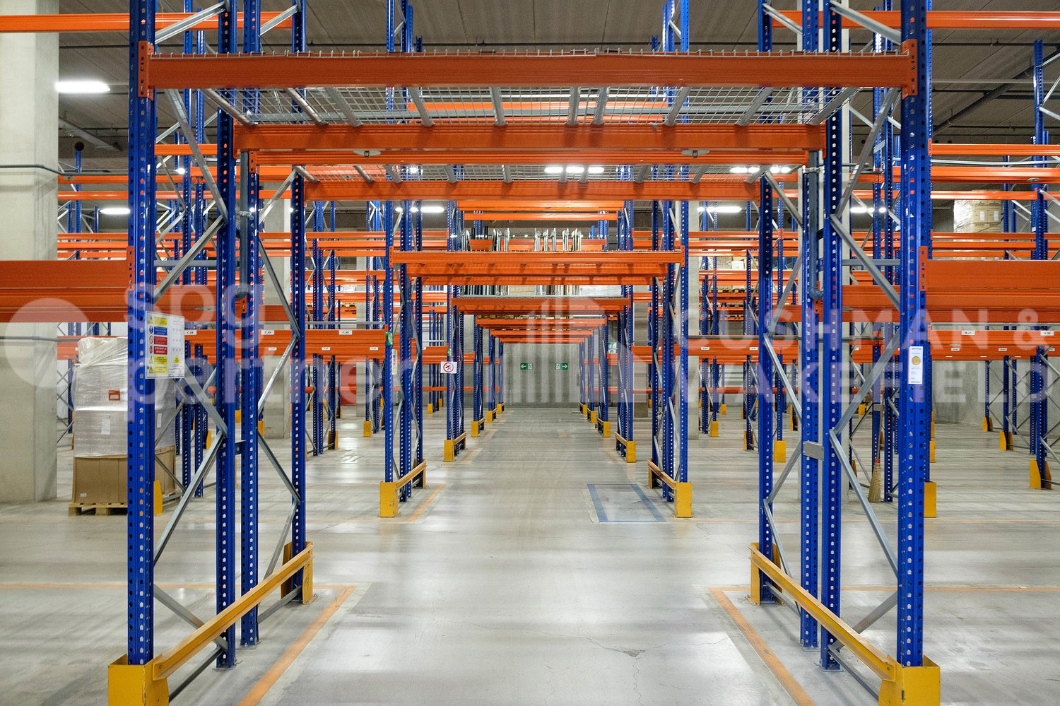 700m² commerciale