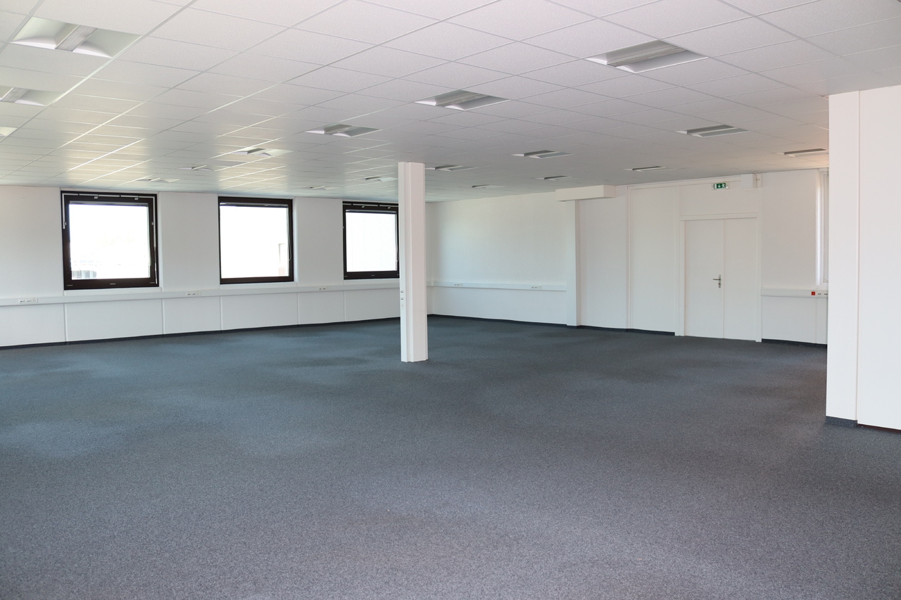 380m² ufficio