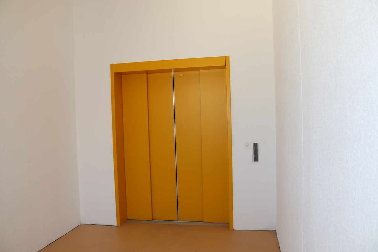 380m² ufficio