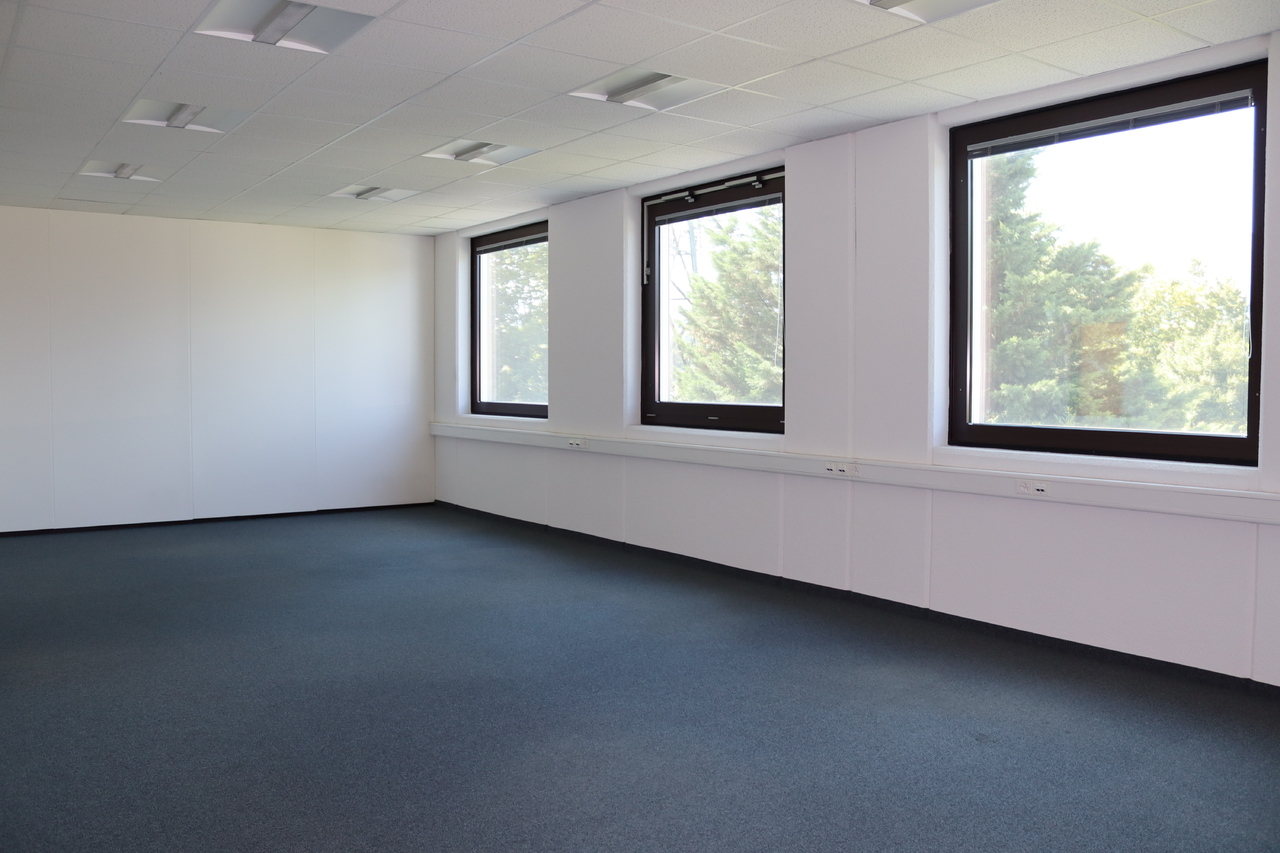 380m² ufficio