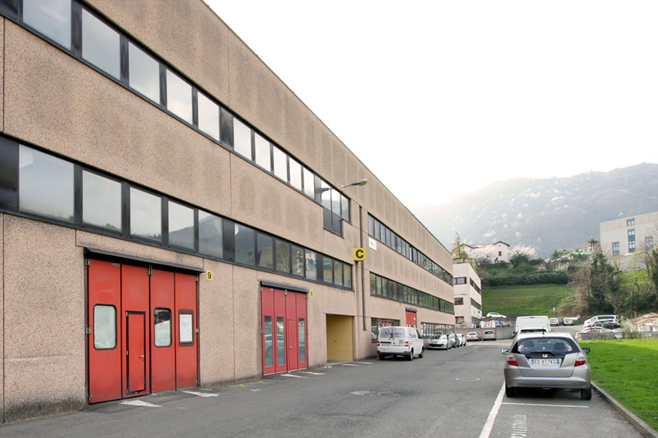 188m² office