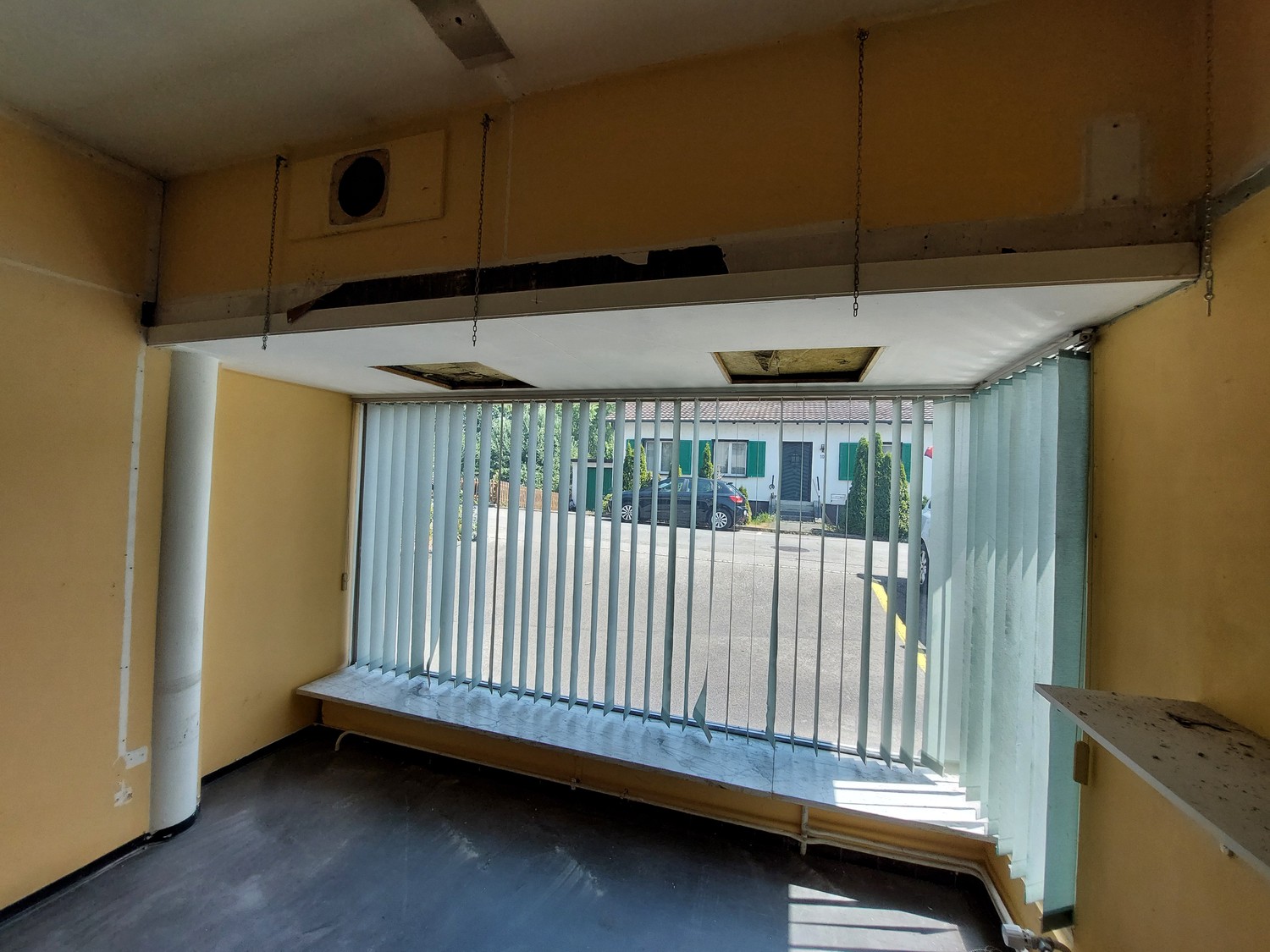 157m² commerciale