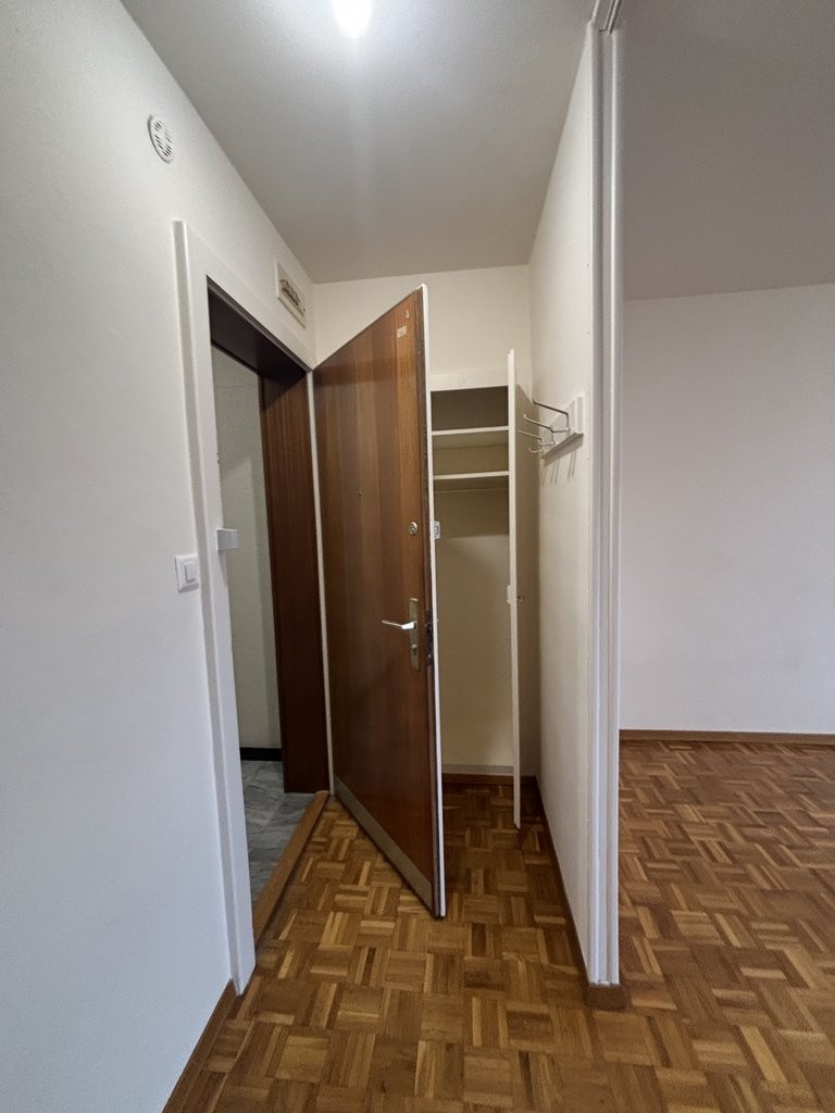 Appartamento di 2 ½ locali, foto 2 di 5