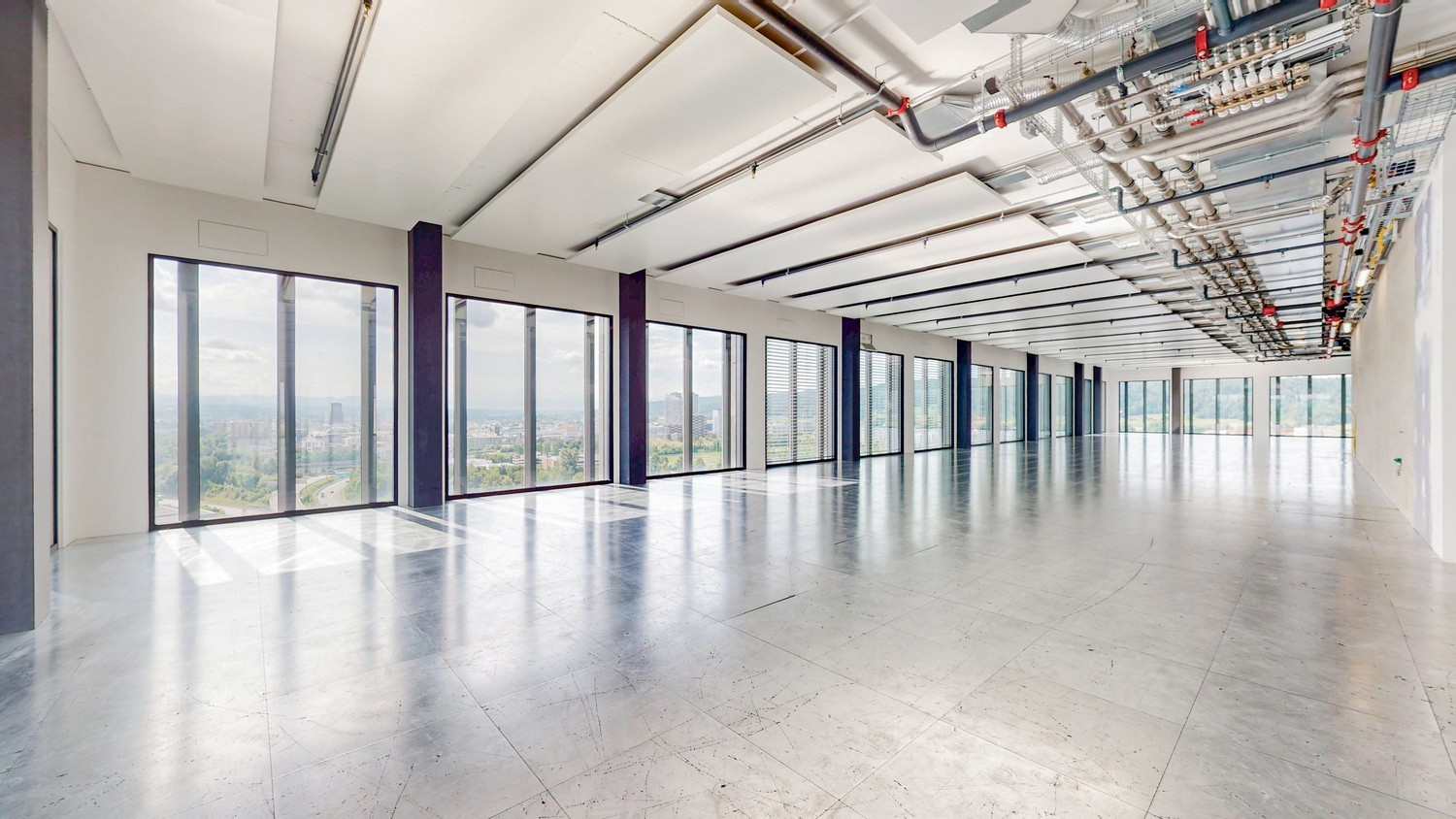 718m² ufficio