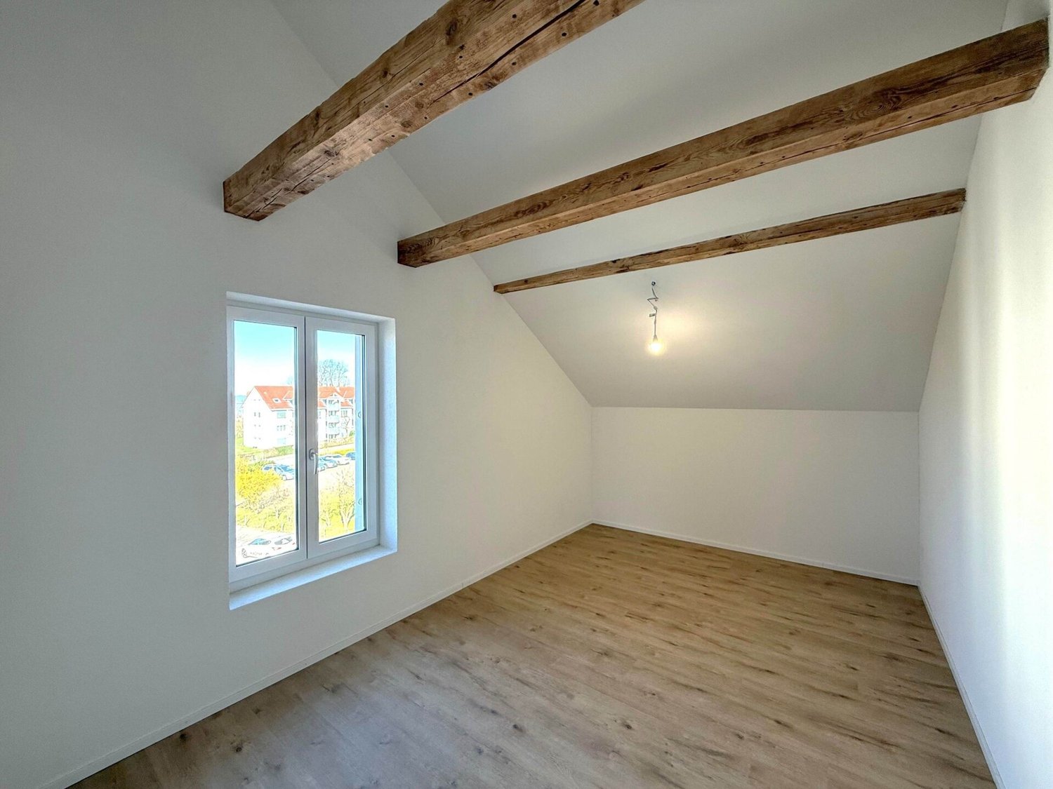 appartamento mansardato di 2 ½ locali, foto 6 di 8