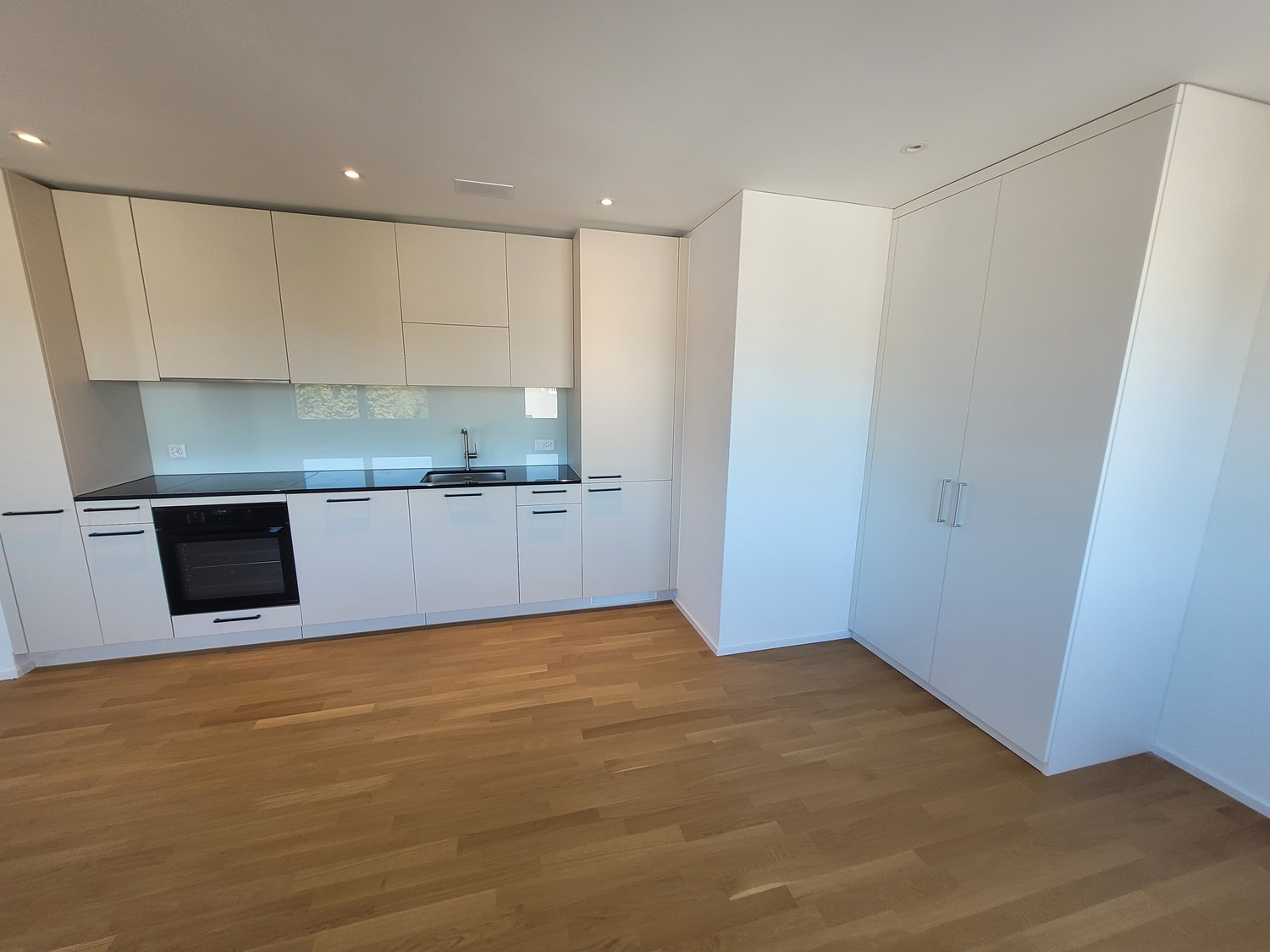 Appartamento di 2 ½ locali, foto 2 di 7