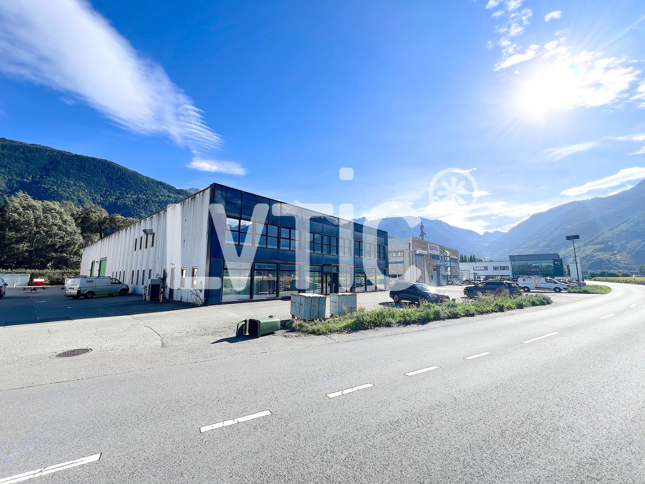Oggetto industriale di 2000m²