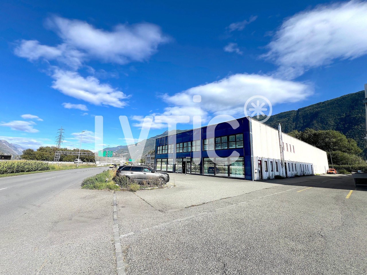 Oggetto industriale di 2000m²