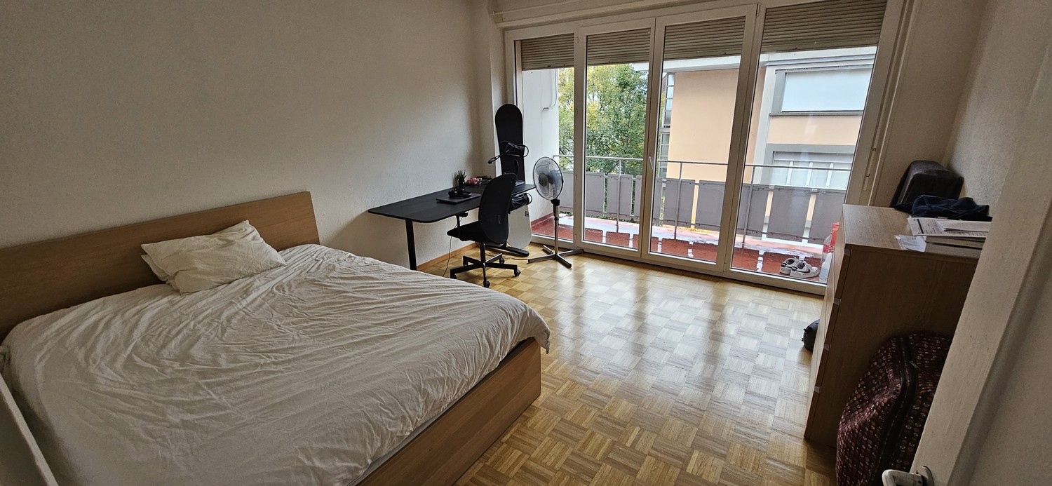 Camera in un appartamento condiviso, foto 4 di 8