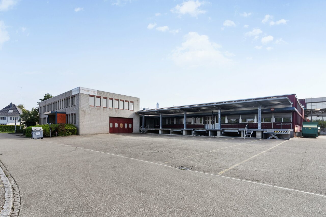 280m² deposito, foto 4 di 4