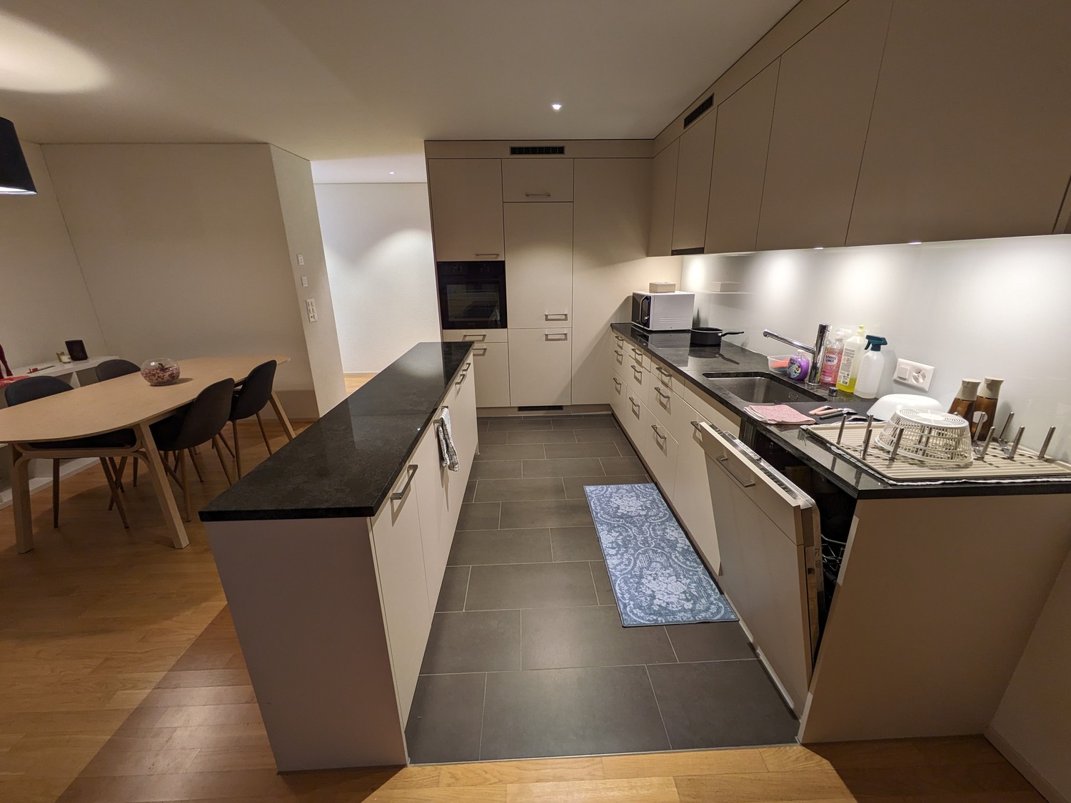 Appartamento di 3 ½ locali, foto 1 di 10