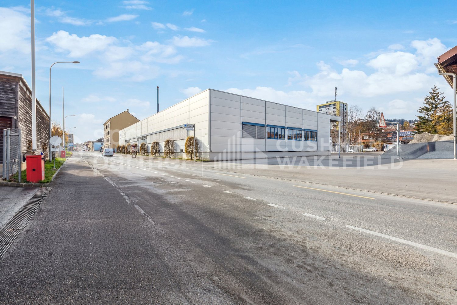 2000m² commerciale