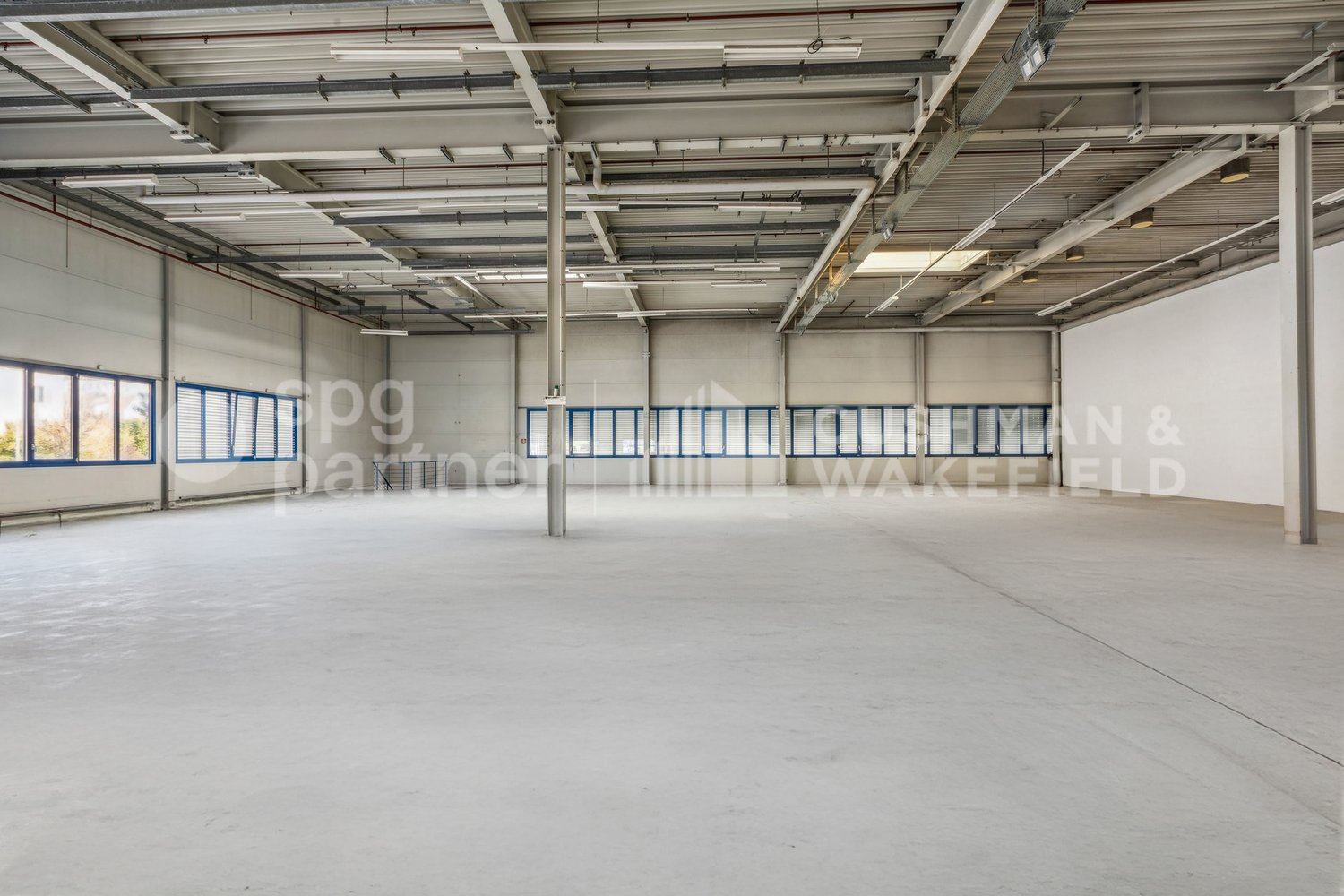 2000m² commerciale