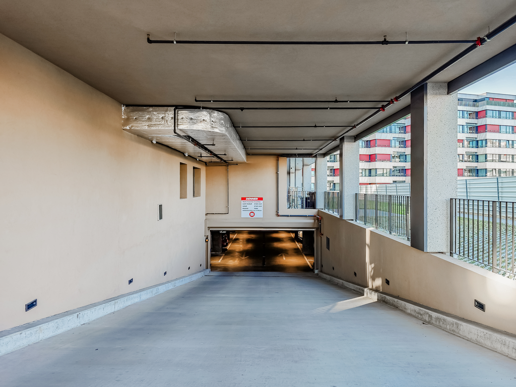 463m² grande magazzino
