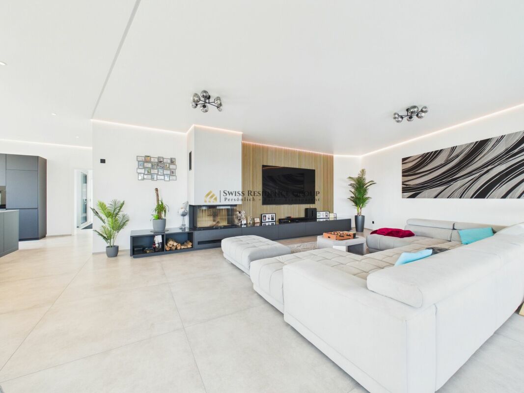 Appartamento di 5 ½ locali, foto 3 di 10