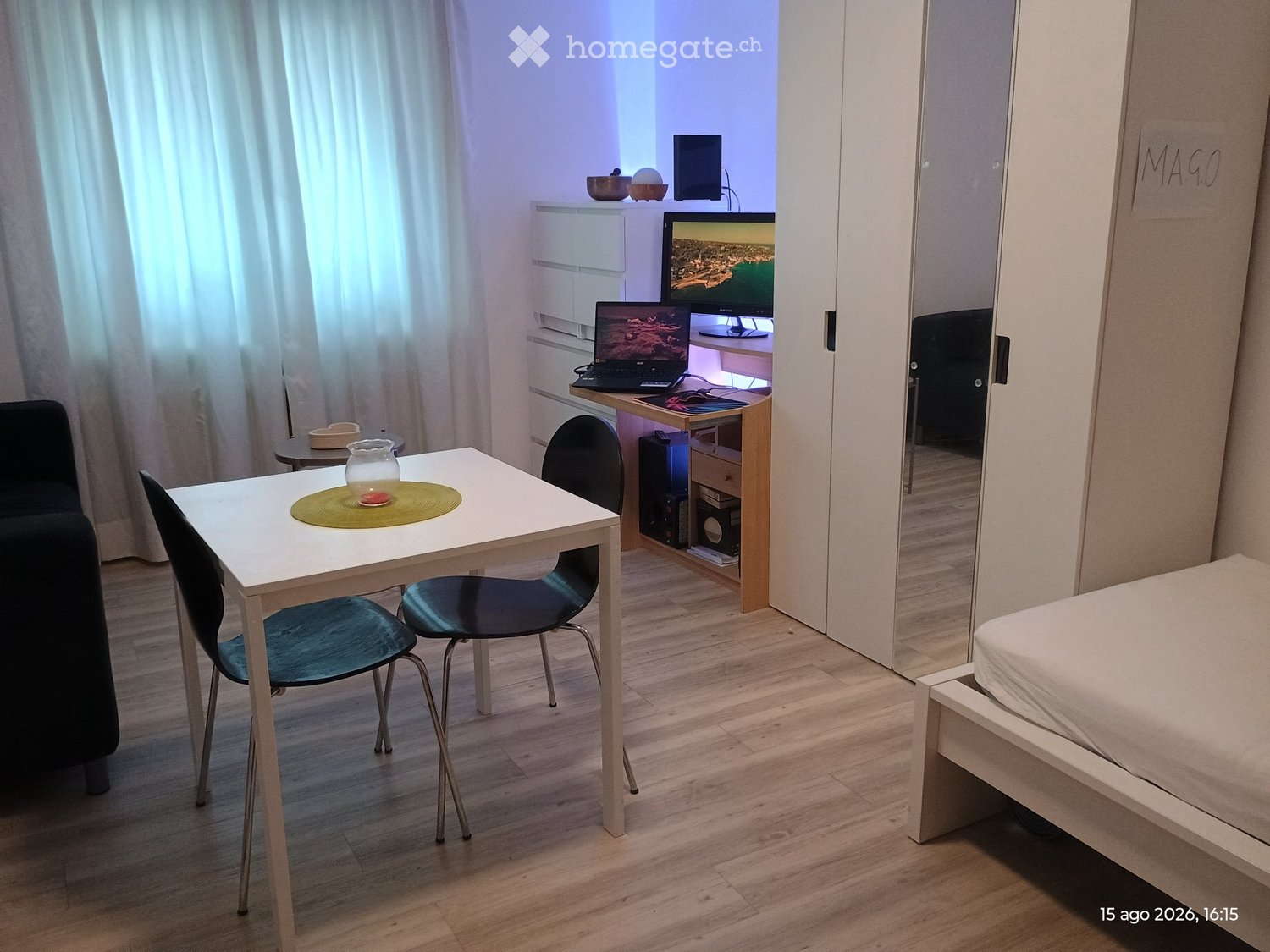 Appartamento di 1 locale

A 5 minuti a piedi dalla stazione di Locarno, da Piazza Grande, ben servito da mezzi e uffici pubblici intorno,
+41 76 273 37 17, foto 2 di 5