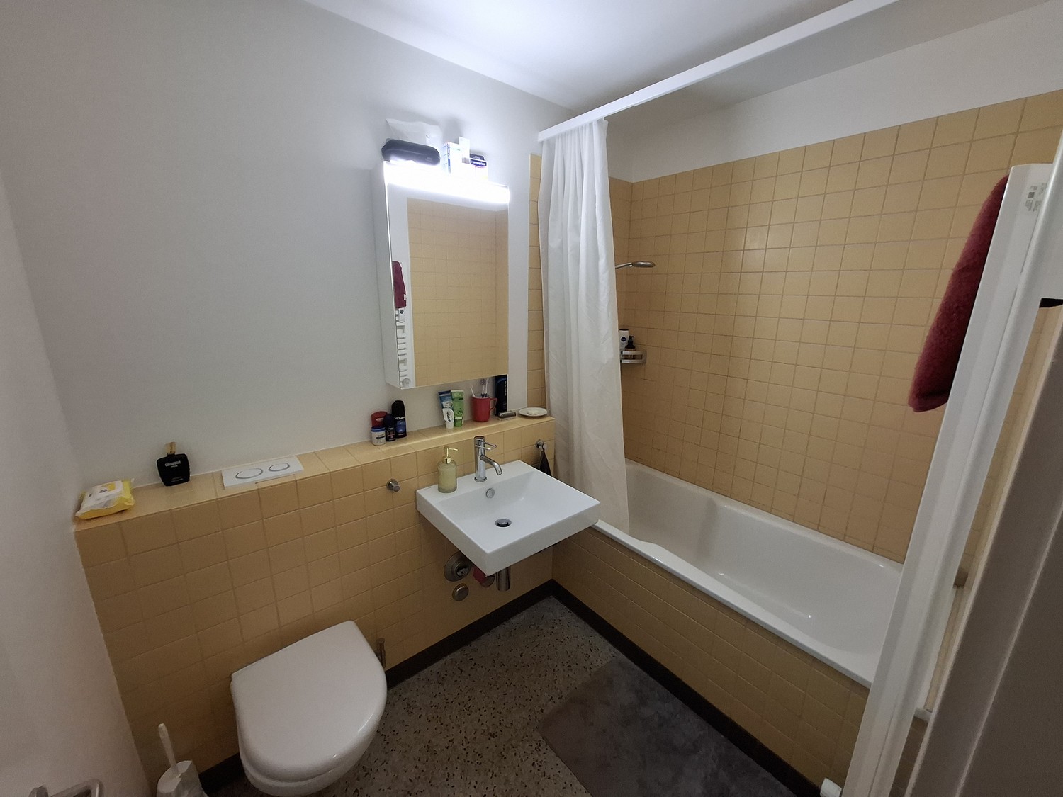 Stanza in un appartamento condiviso, foto 5 di 5