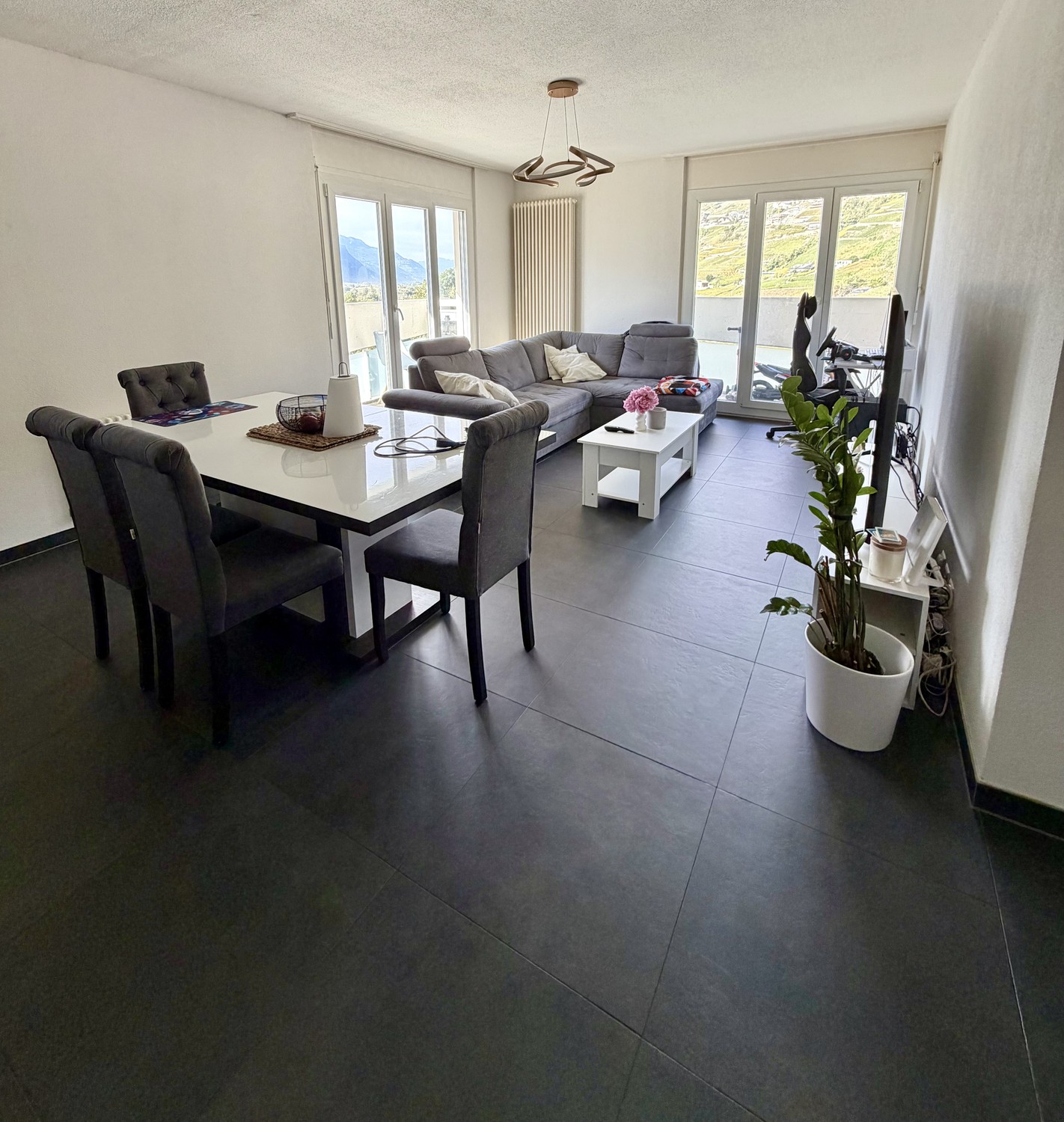 Appartamento di 4 ½ locali, foto 2 di 9