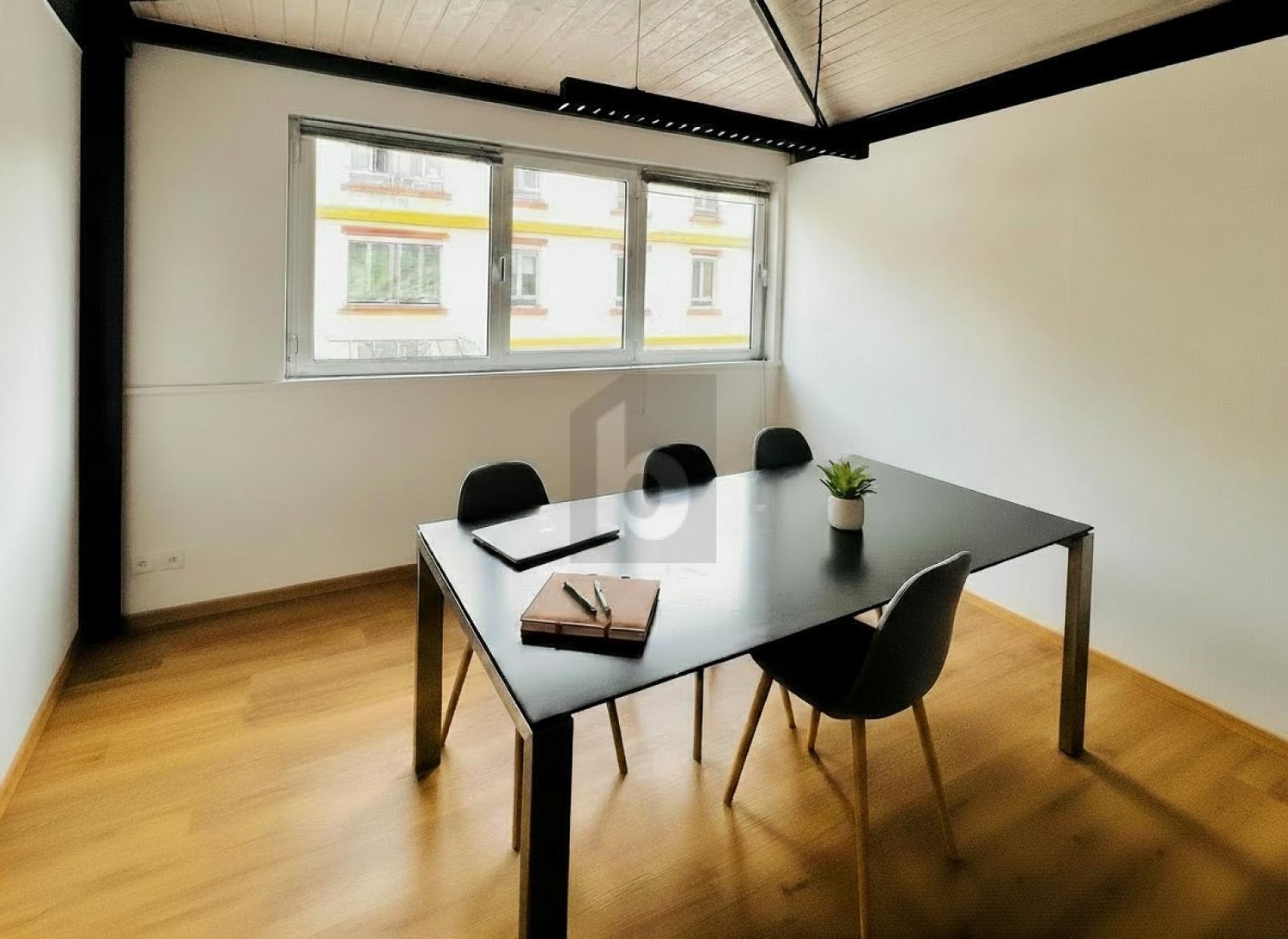 ufficio di 12m²