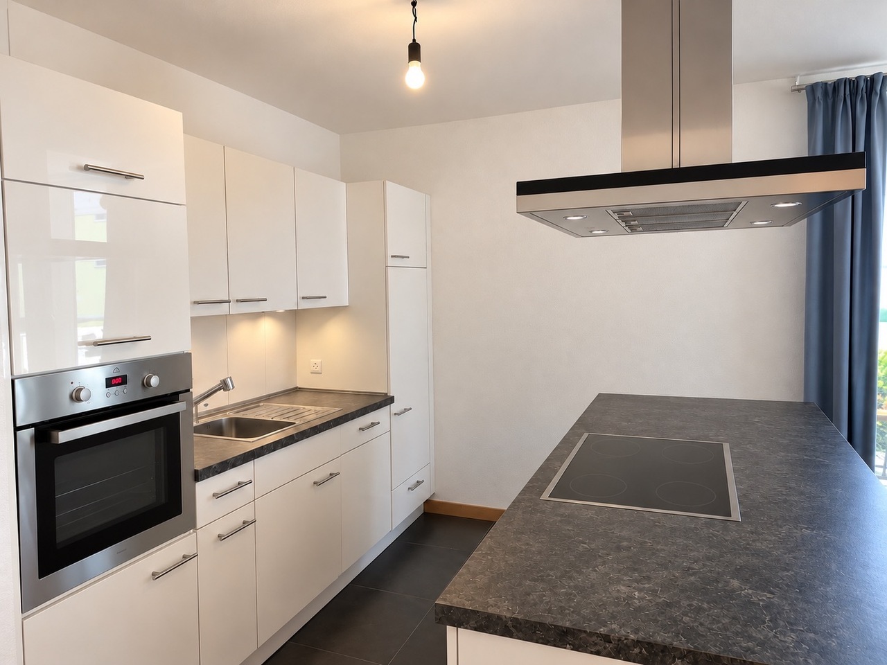 Appartamento di 2 ½ locali, foto 1 di 7