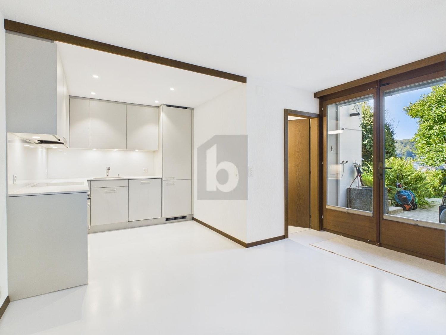 Appartamento con terrazza di 3 ½ locali, foto 2 di 4
