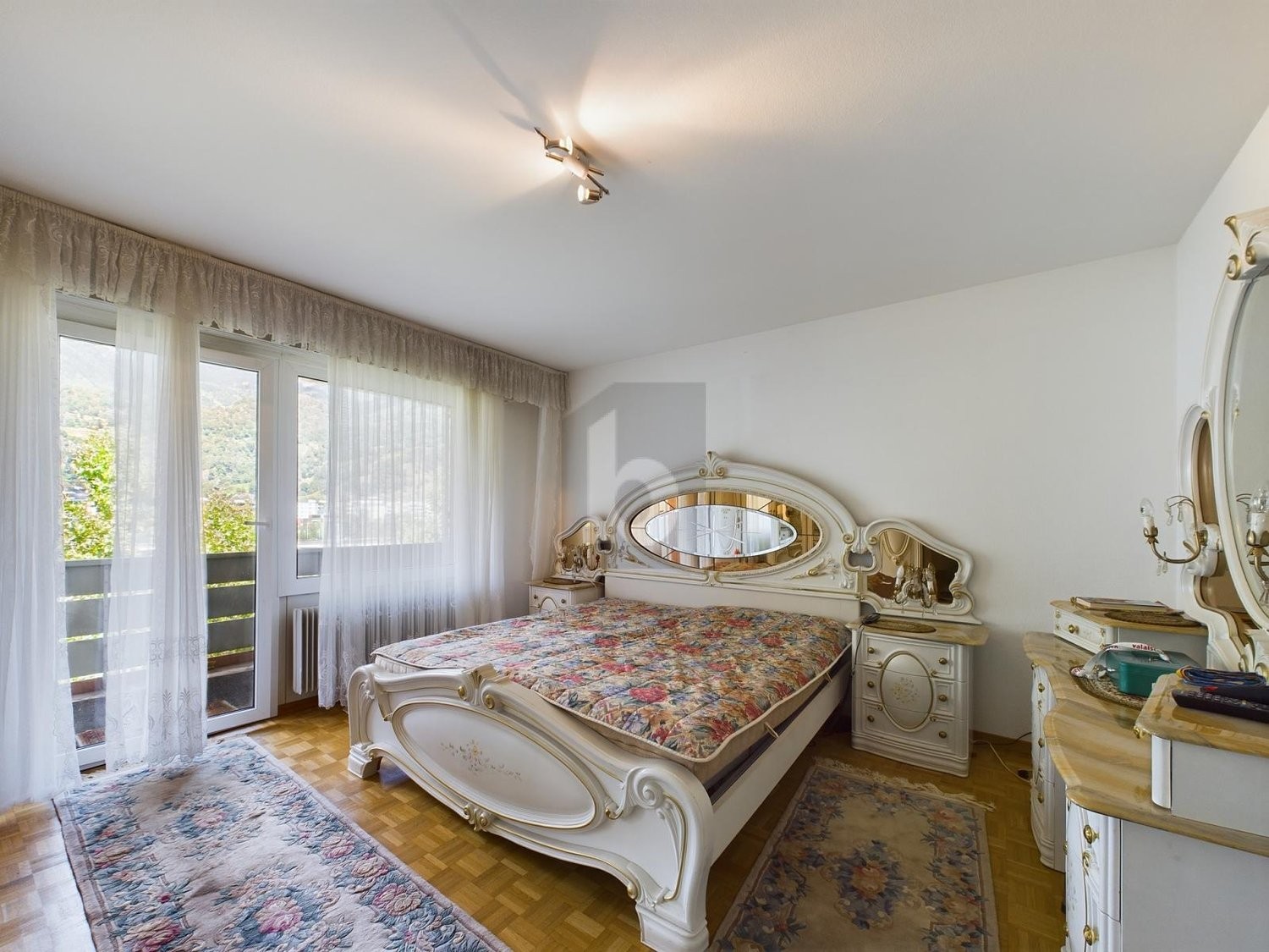 Appartamento di 4 ½ locali, foto 2 di 4