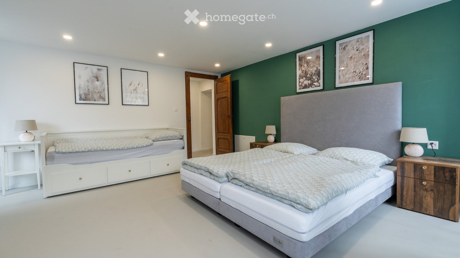 Nous proposons à la location dès maintenant un appartement meublé de 2,5 pièces à Acquarossa. L'appartement est réservé aux non-fumeurs et les animaux domestiques ne sont pas admis.