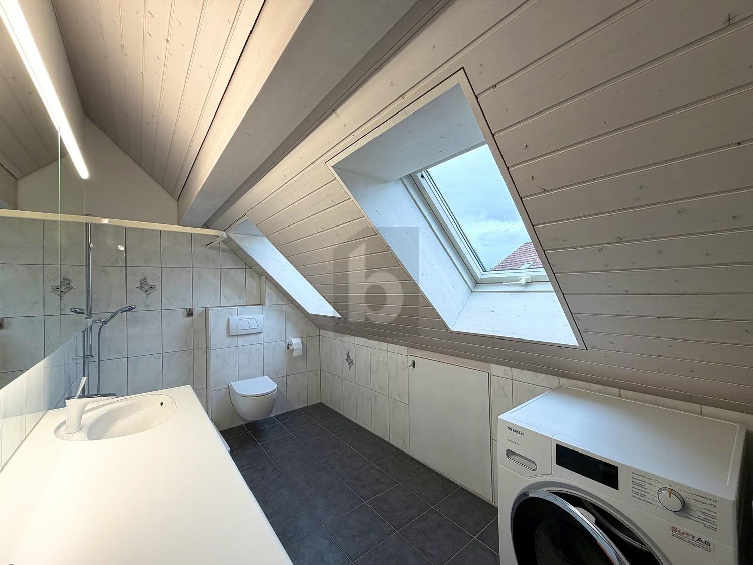 3 ½ locali mansarda, foto 4 di 4