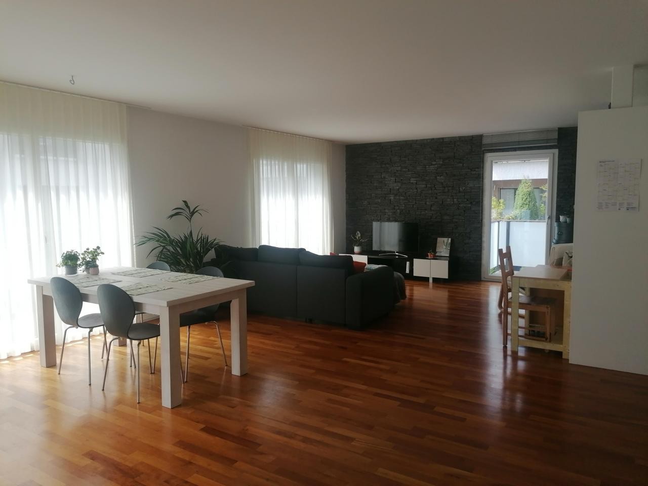 Stanza in un appartamento condiviso, foto 4 di 6